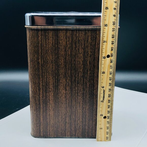 Vintage CHROME QUEEN Rectangular Faux Wood FLOUR Tin Canister Container - Picture 12 of 12